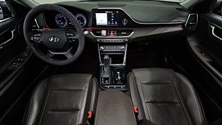 HYUNDAI GRANDEUR IG 2018