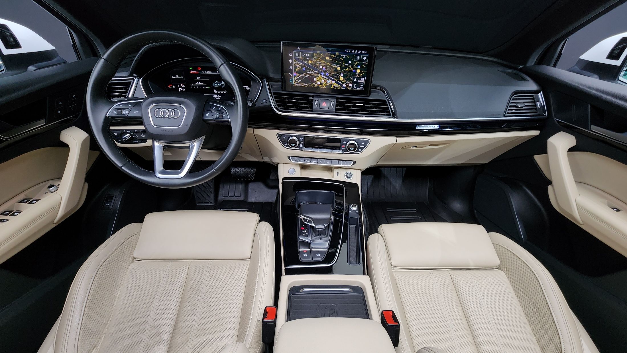 AUDI Q5 FY