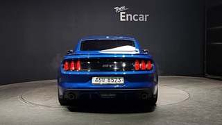 FORD MUSTANG 2017