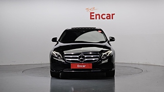 MERCEDES BENZ E-CLASS W213 2019