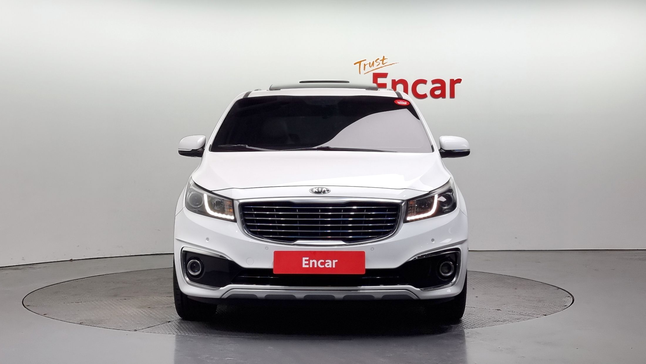 KIA CARNIVAL 2016