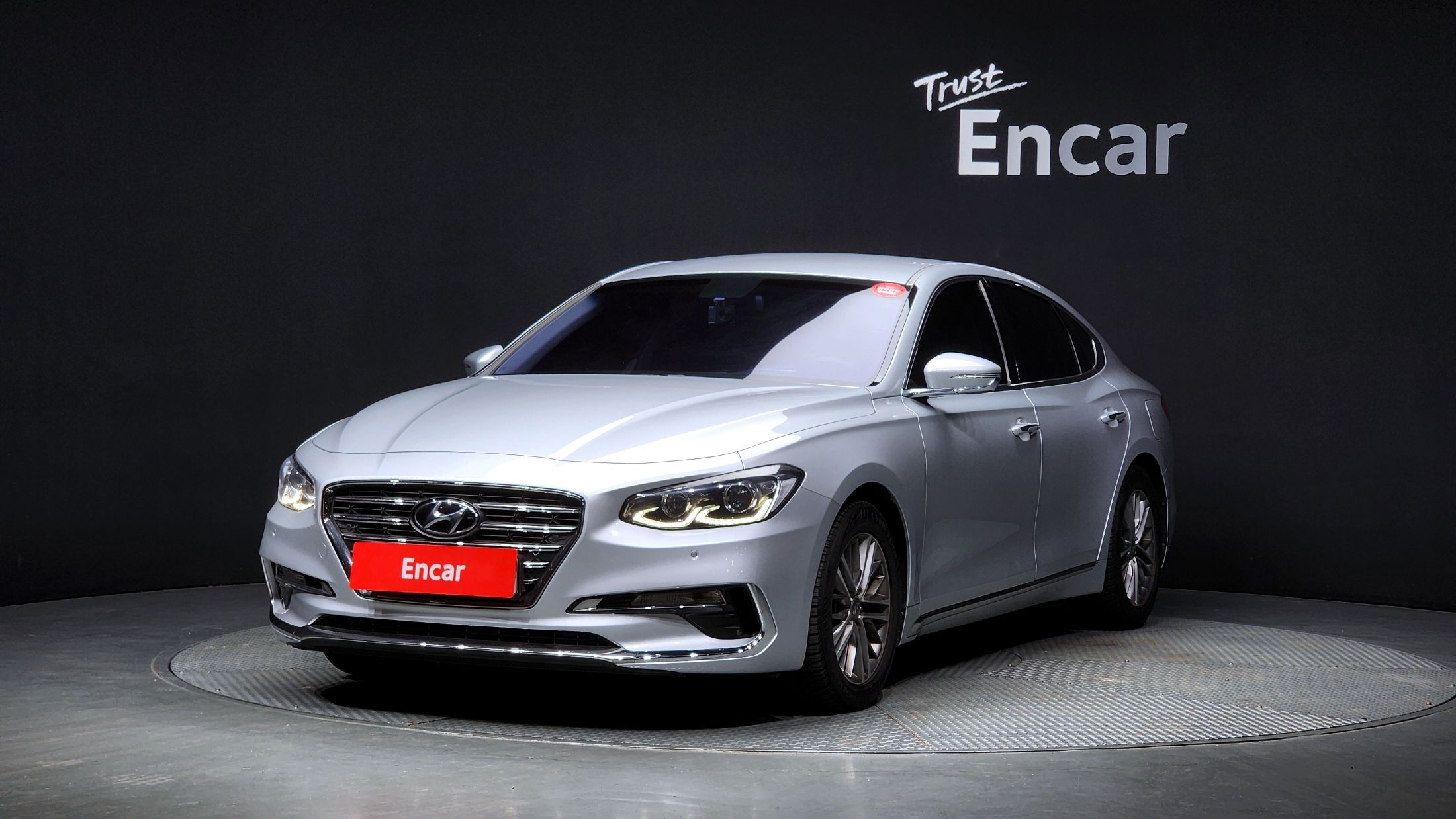 HYUNDAI GRANDEUR IG 2016