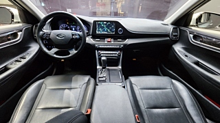 HYUNDAI GRANDEUR IG 2016