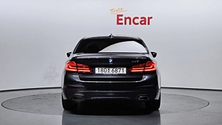 BMW 5-SERIES G30 2020