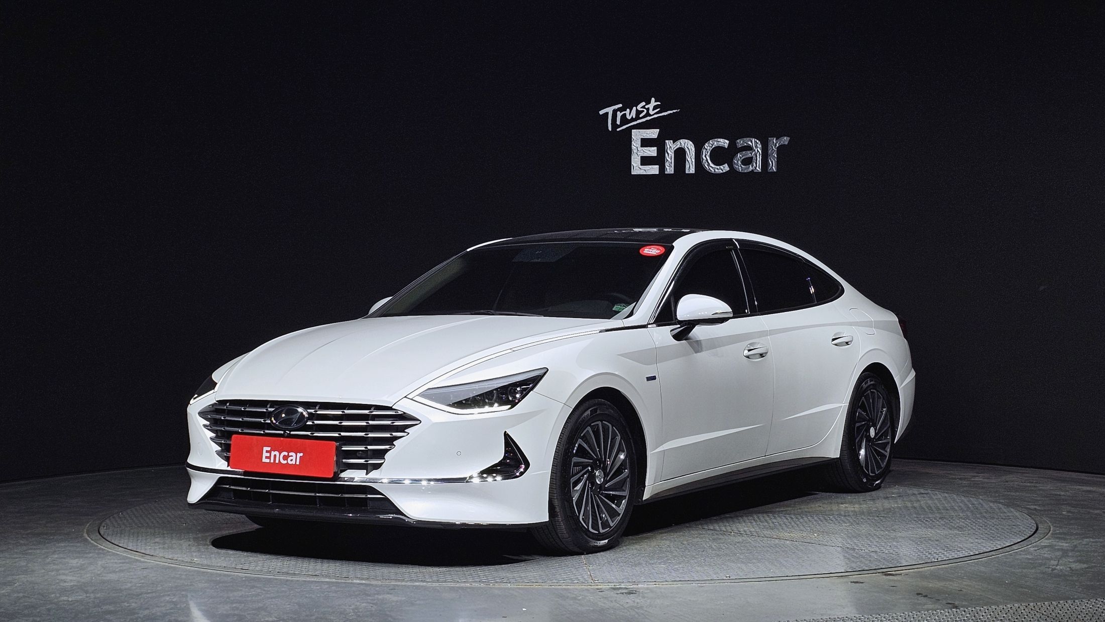 HYUNDAI SONATA HYBRID DN8