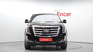 CADILLAC ESCALADE 2018
