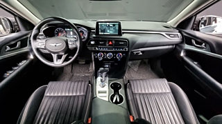 GENESIS G70 2019