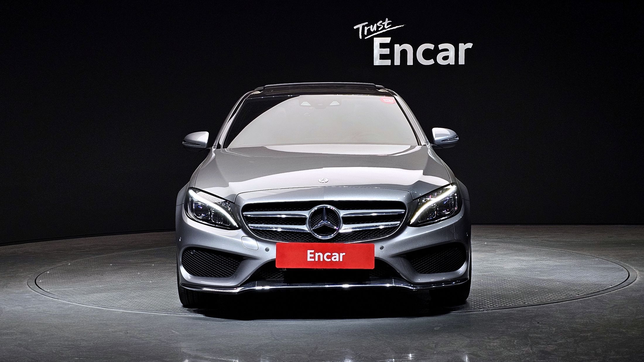 MERCEDES BENZ C-CLASS W205 2016