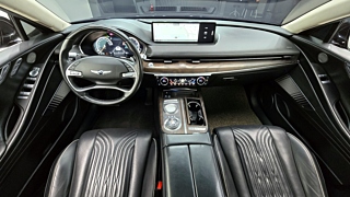 GENESIS G80 RG3 2021