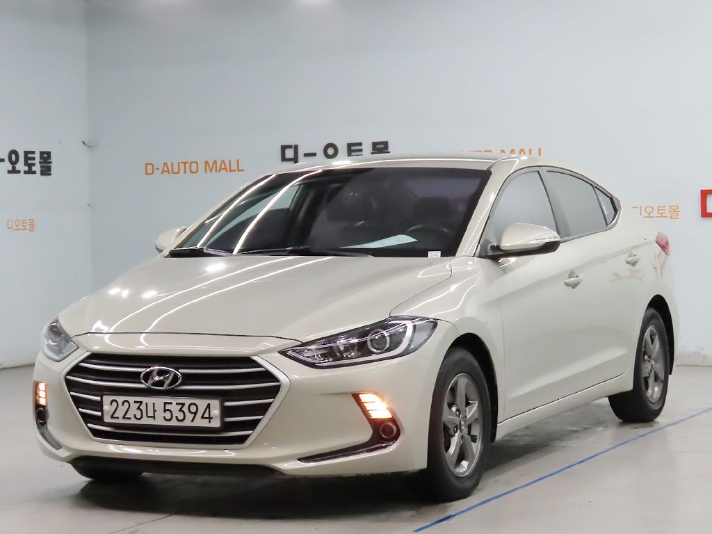 HYUNDAI AVANTE AD 2016