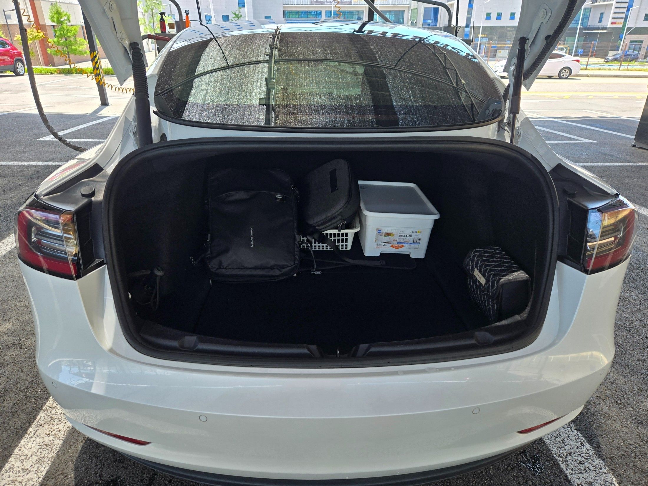 TESLA MODEL 3 2021
