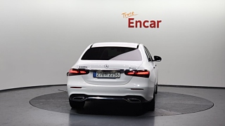 MERCEDES BENZ E-CLASS W213 2021
