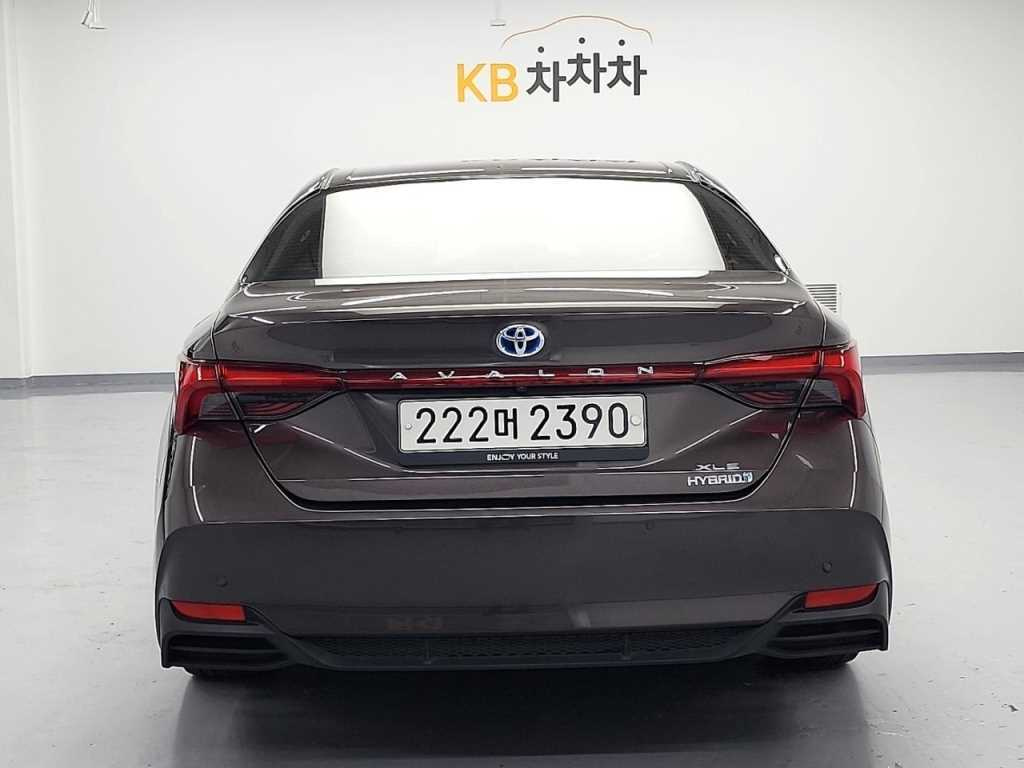 TOYOTA AVALON 2019