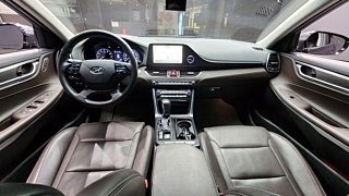 HYUNDAI GRANDEUR IG 2017