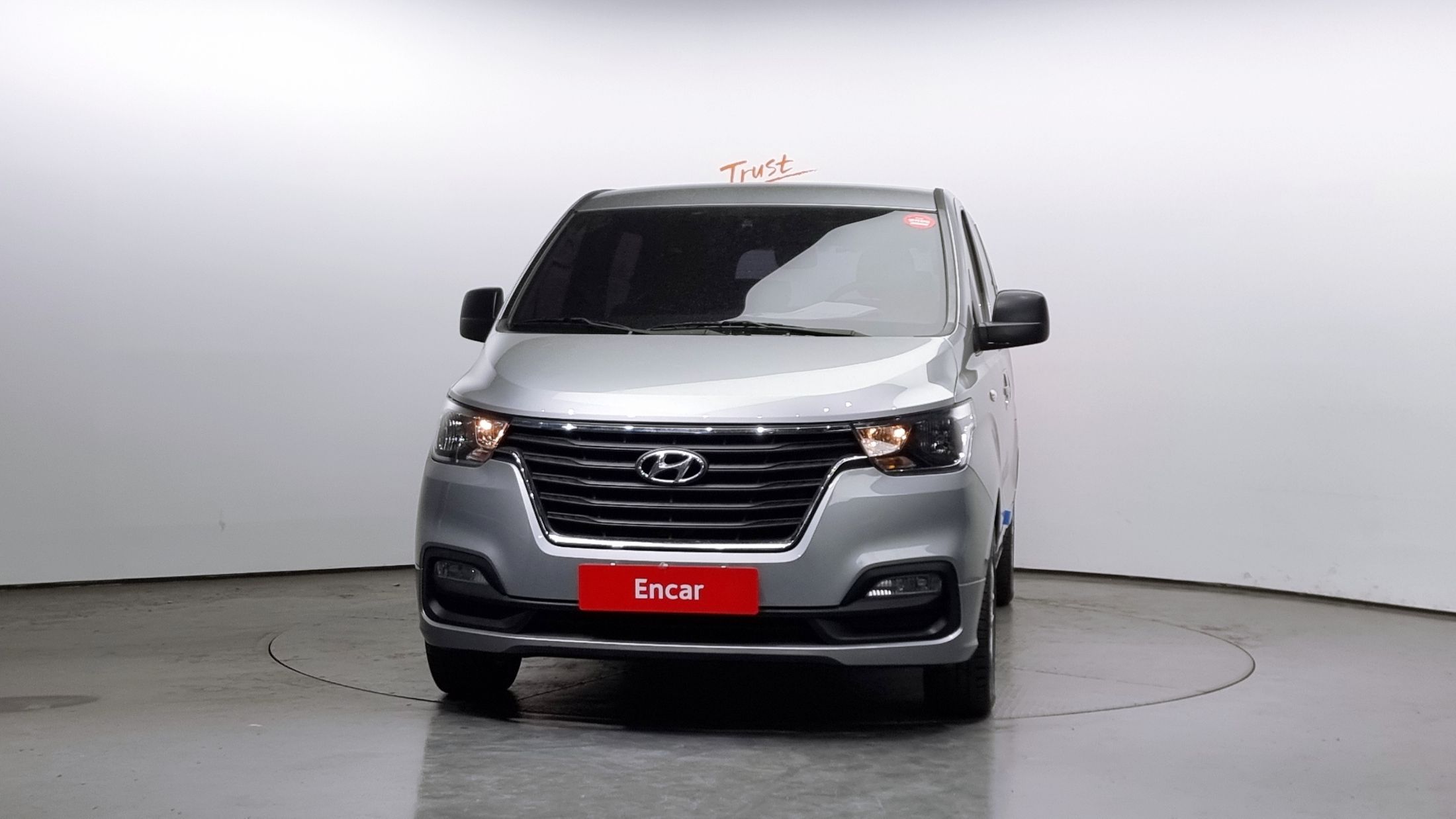 HYUNDAI STAREX GRAND 2019
