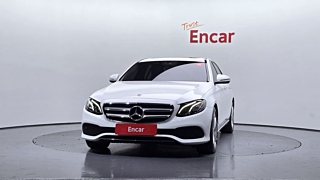 MERCEDES BENZ E-CLASS W213 2017