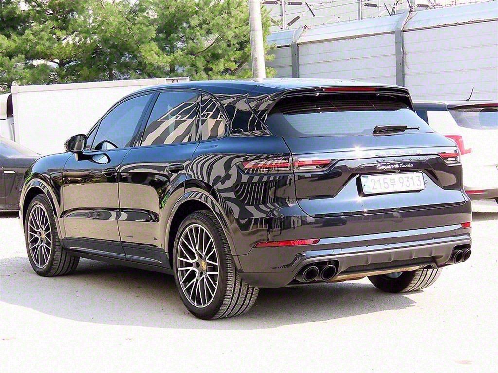 PORSCHE CAYENNE PO536 2020