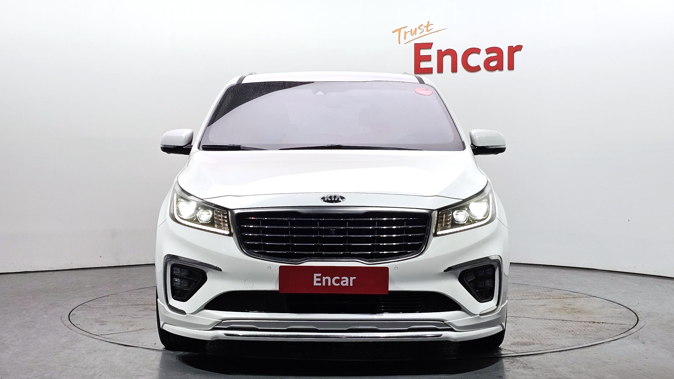 KIA CARNIVAL 2018