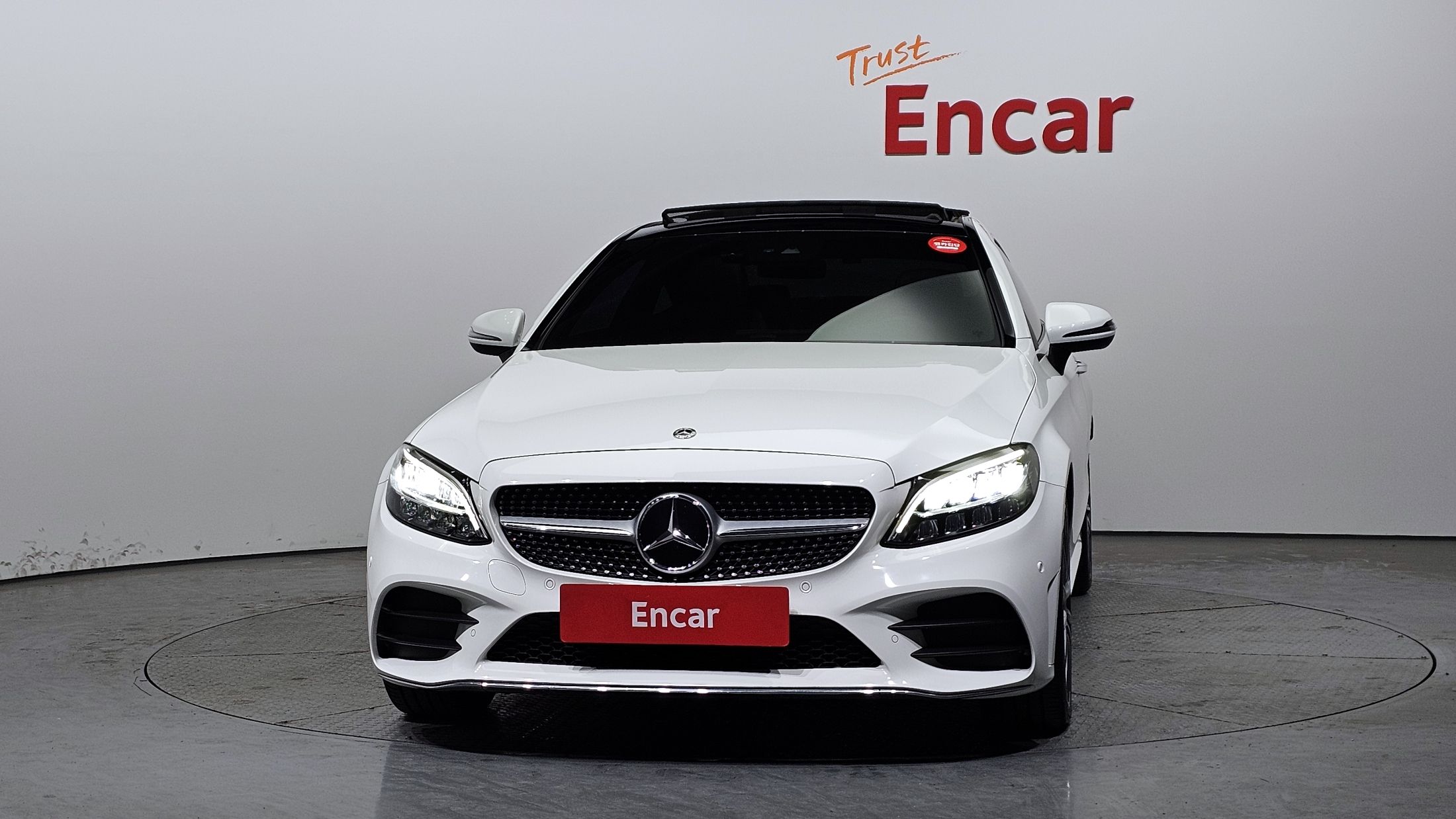 MERCEDES BENZ C-CLASS W205 2019
