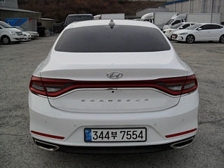 HYUNDAI GRANDEUR IG 2017