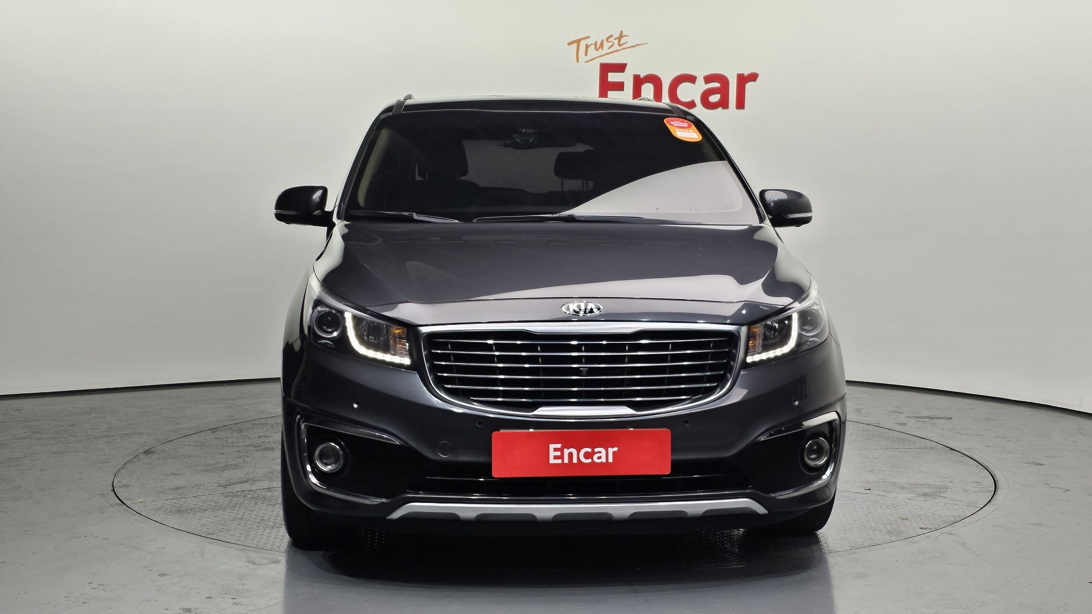 KIA CARNIVAL 2016
