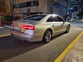 AUDI A8  4.2 FSI Quattro 2010