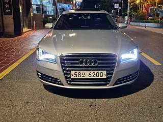 AUDI A8  4.2 FSI Quattro 2010