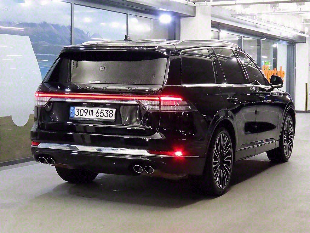 LINCOLN AVIATOR