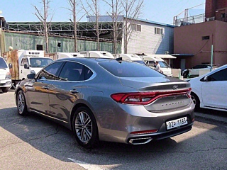 HYUNDAI GRANDEUR IG 2017