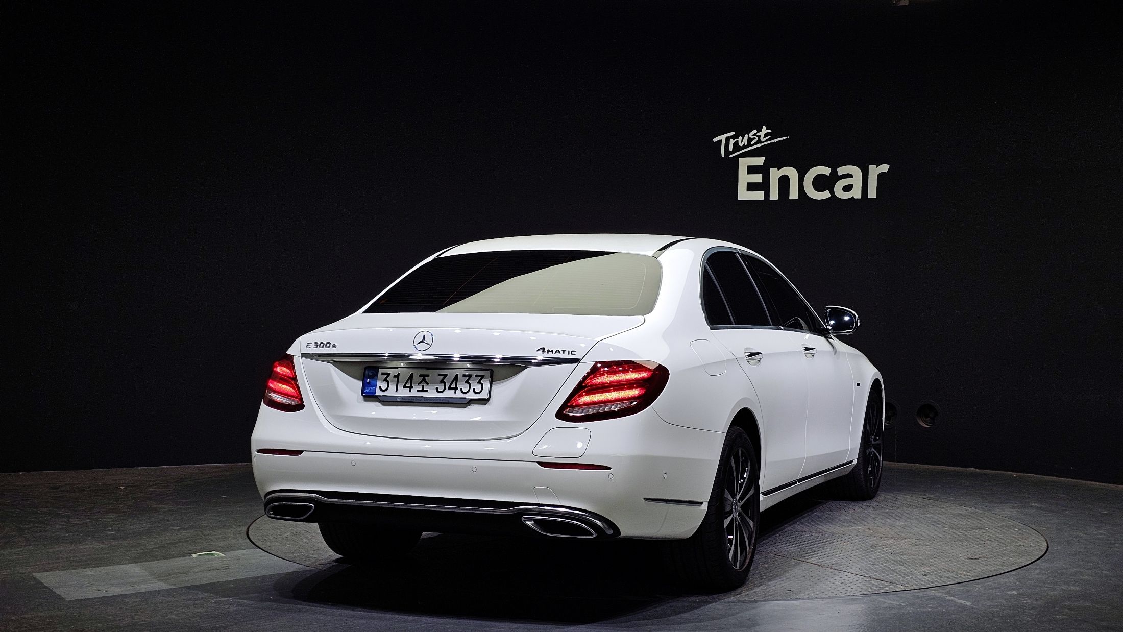 MERCEDES BENZ E-CLASS W213