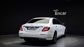 MERCEDES BENZ E-CLASS W213 2020
