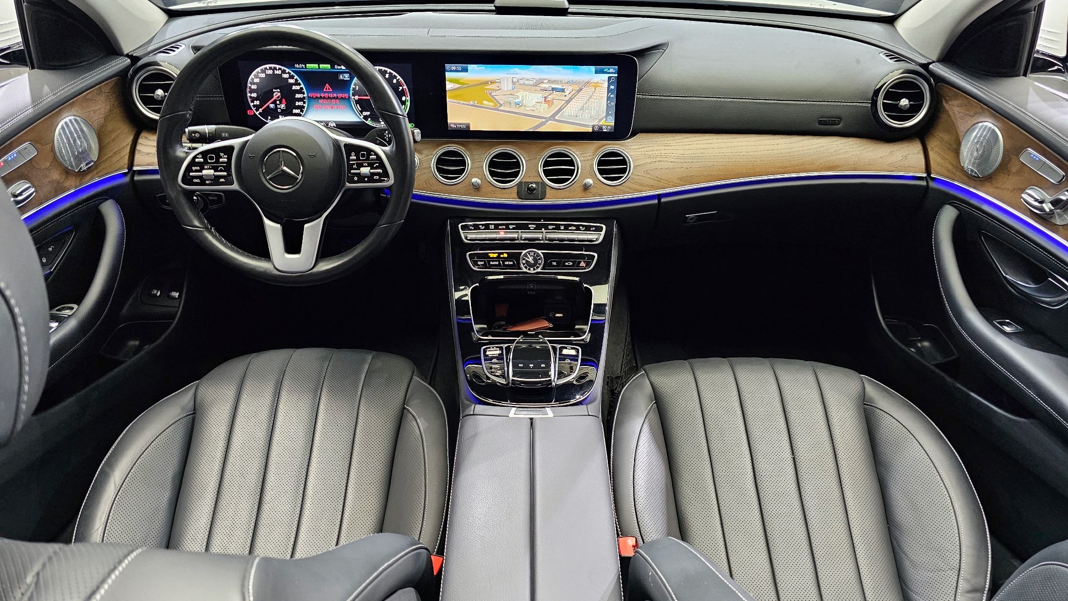 MERCEDES BENZ E-CLASS W213