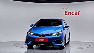 TOYOTA COROLLA 2017
