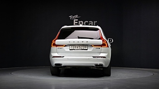 VOLVO XC60 2019