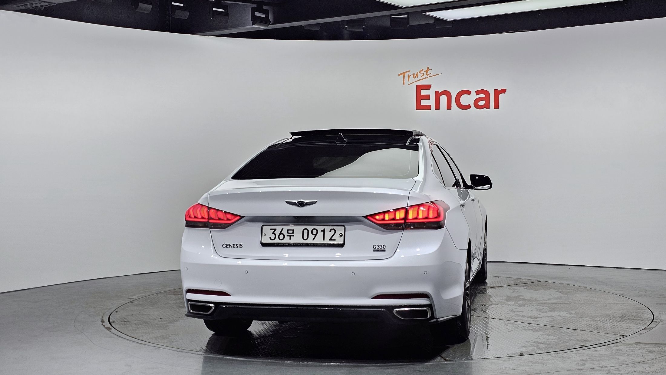 HYUNDAI GENESIS DH 2015