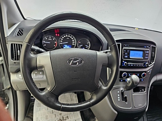 HYUNDAI STAREX GRAND 2019