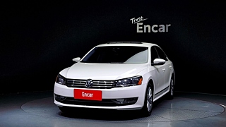 VOLKSWAGEN PASSAT 2015
