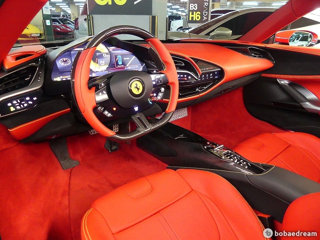 FERRARI SF90 SPIDER 2023