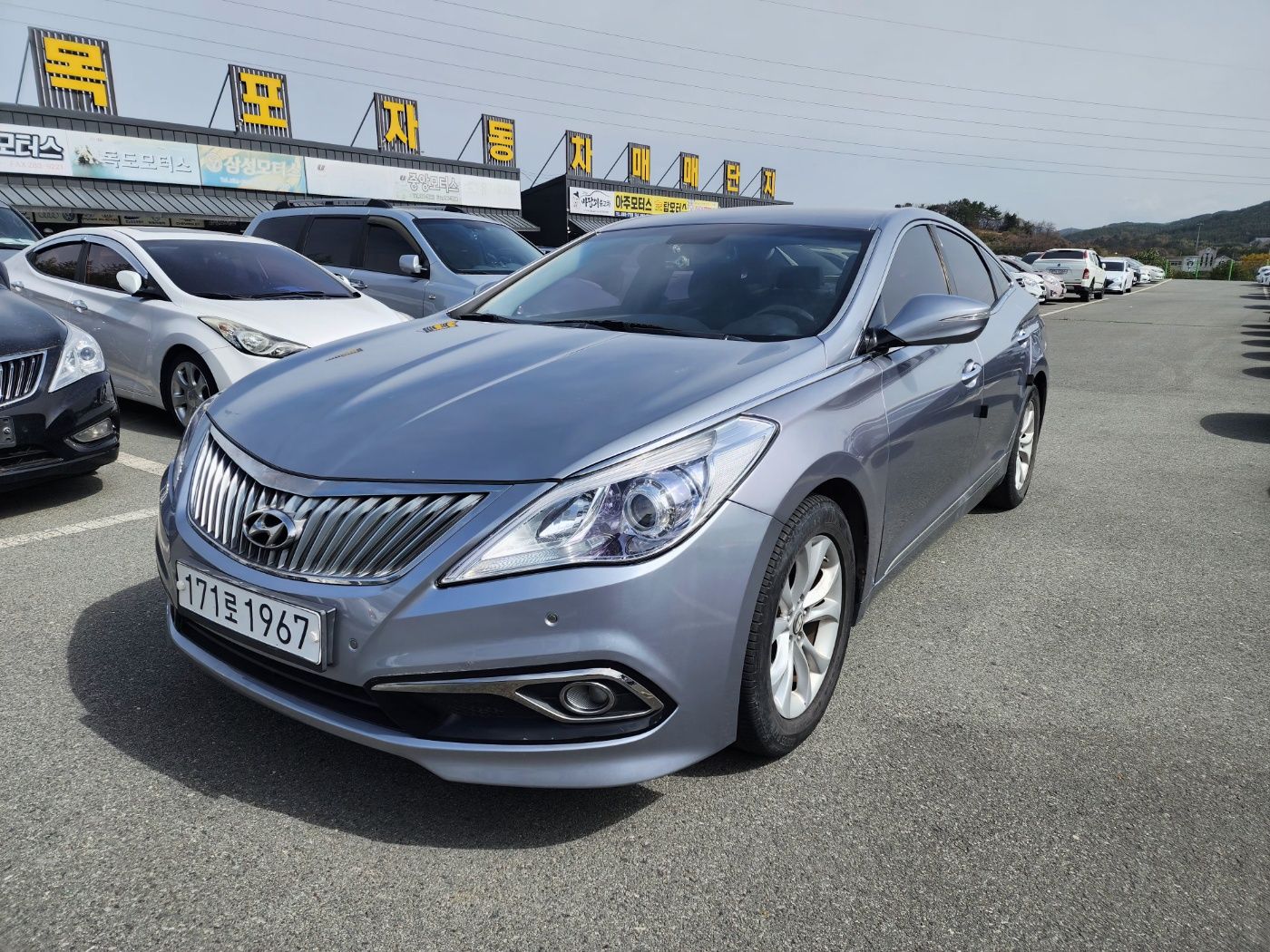 HYUNDAI GRANDEUR HG
