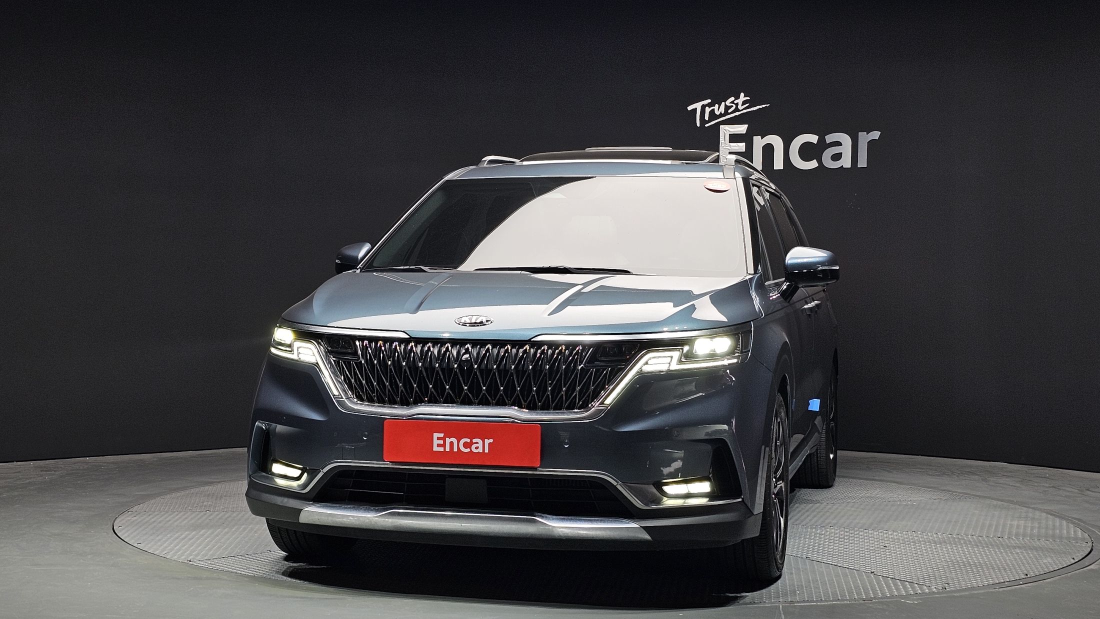 KIA CARNIVAL 2020