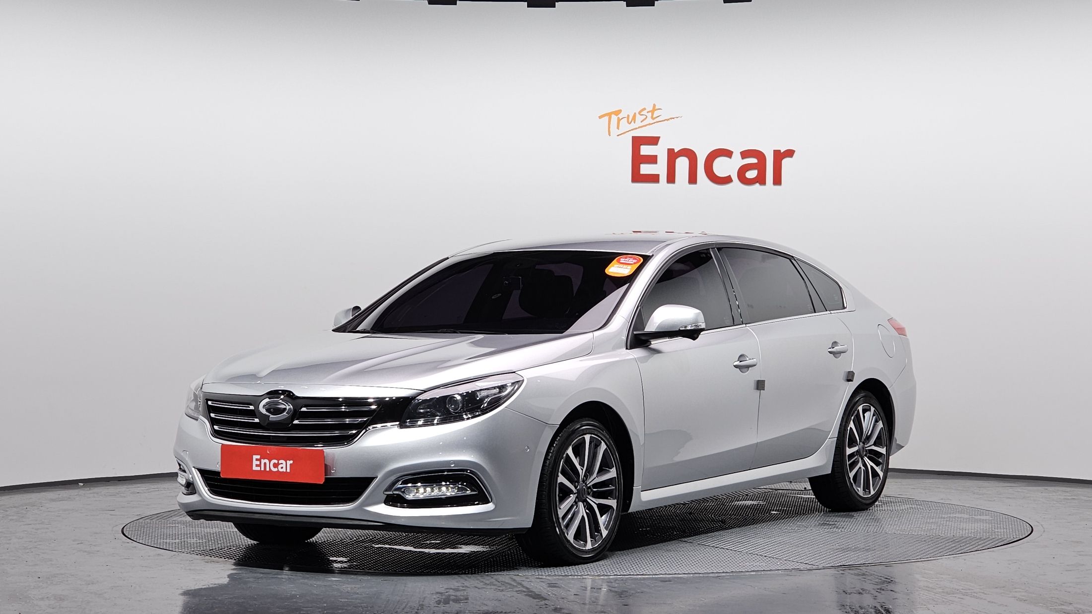 RENAULT SAMSUNG SM7 NOVA