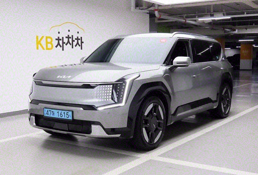 KIA EV9