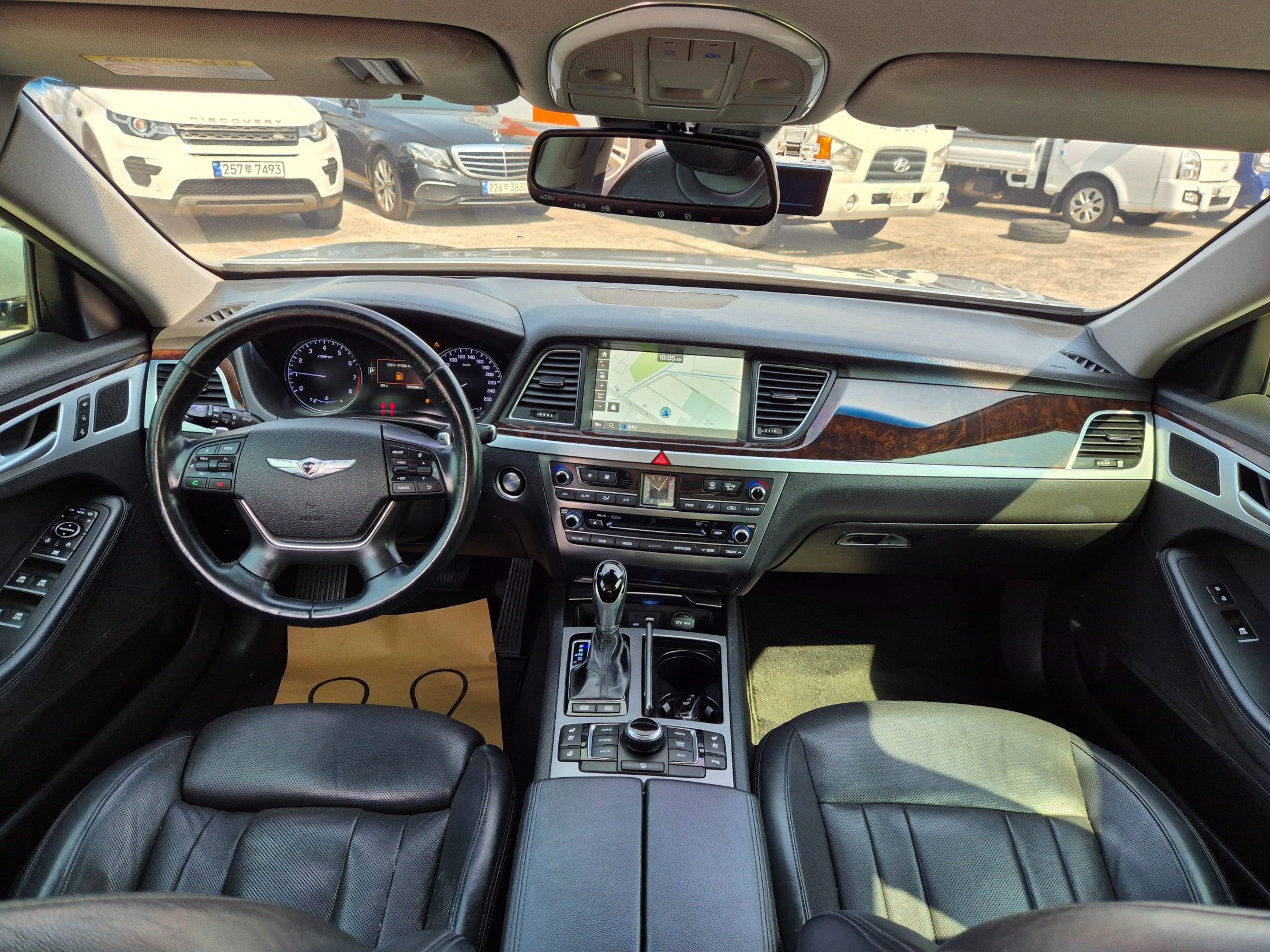HYUNDAI GENESIS DH 2014
