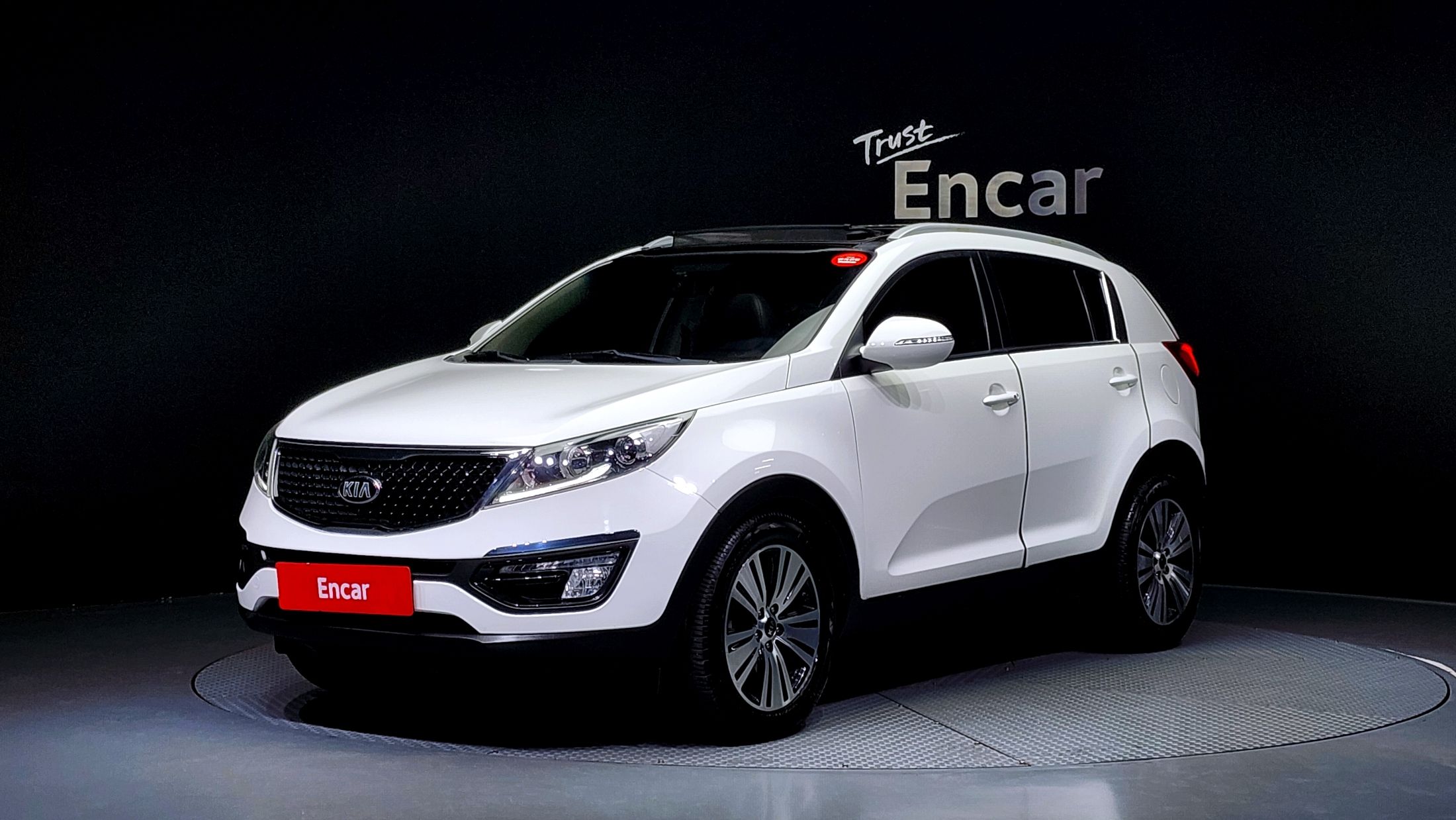 KIA SPORTAGE R