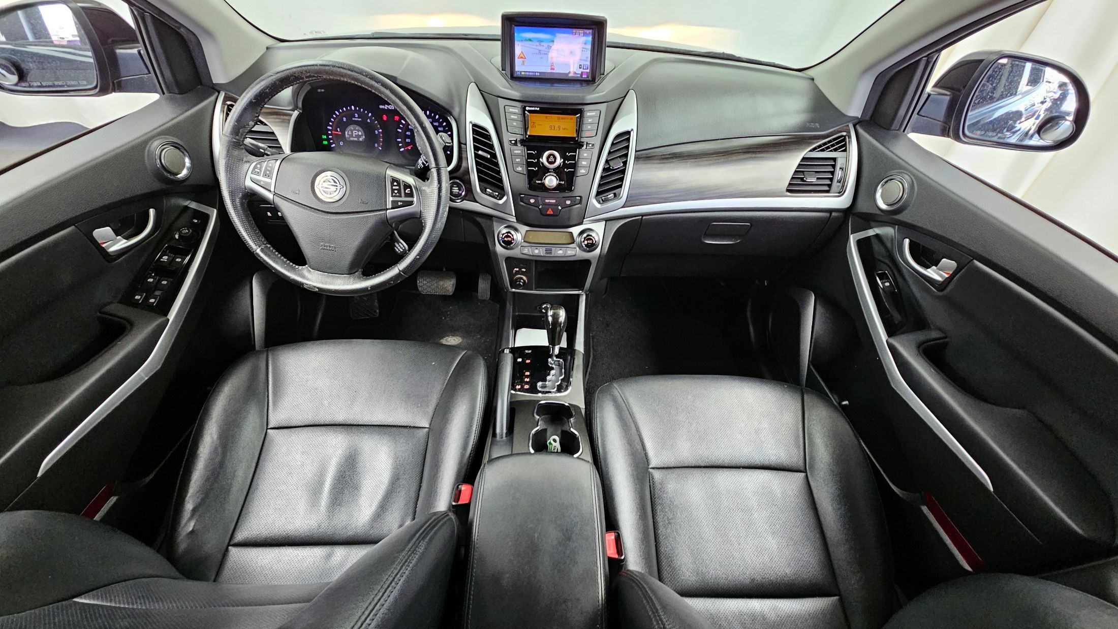 SSANGYONG KORANDO C 2014
