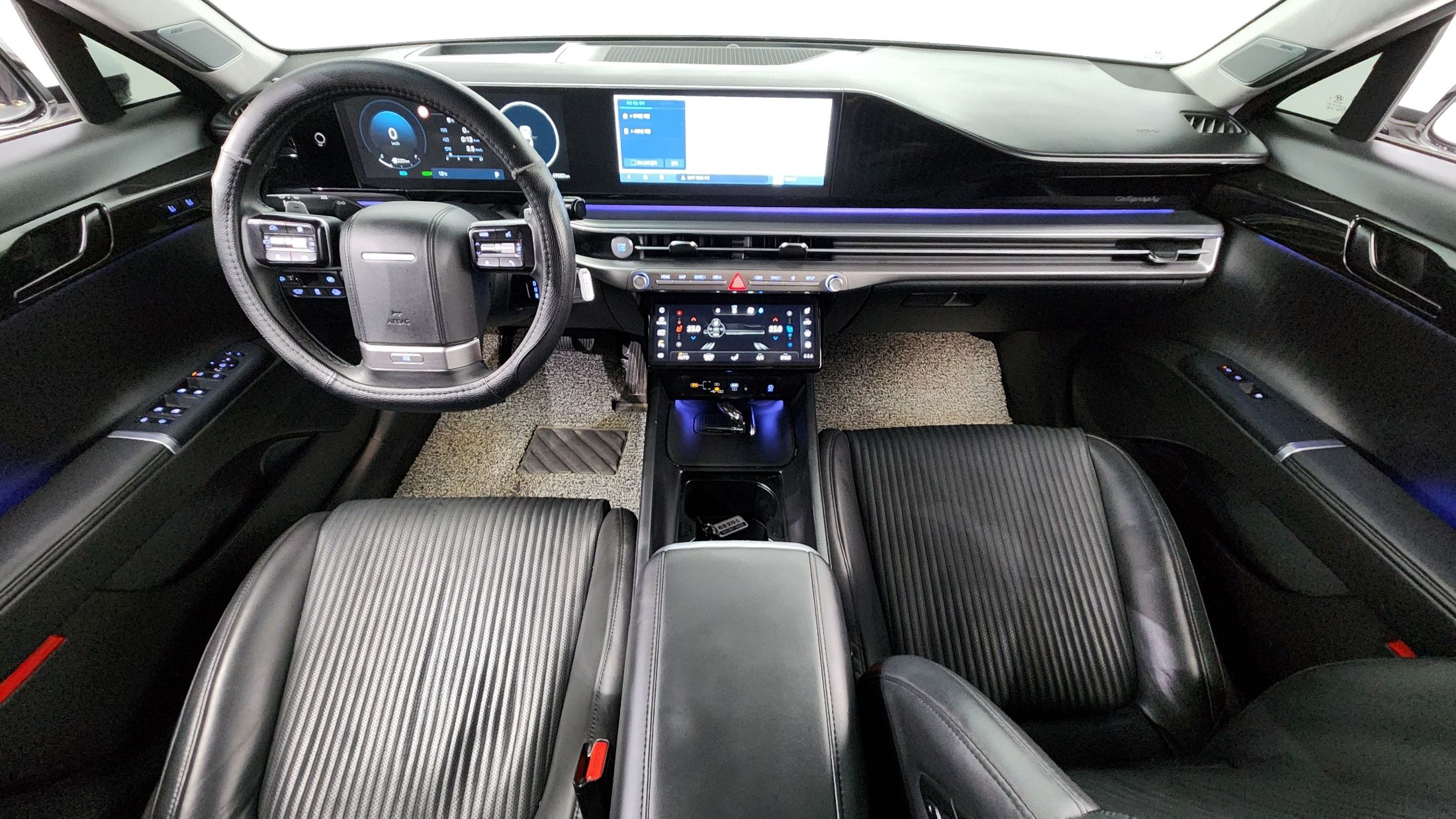HYUNDAI GRANDEUR HYBRID GN7 2023