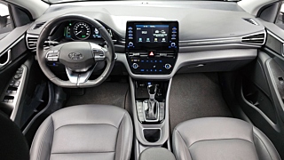 HYUNDAI IONIQ HYBRID 2019