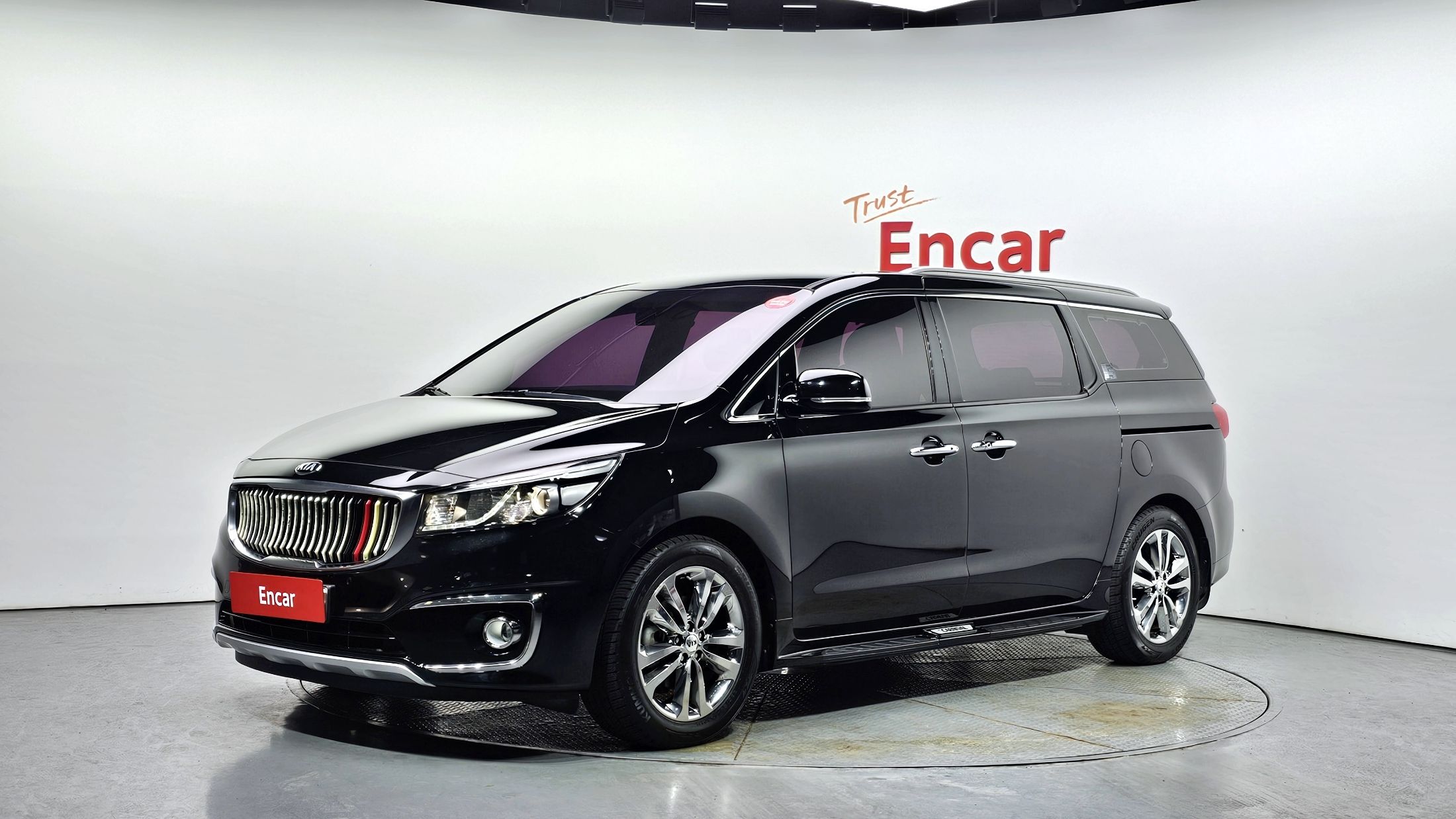KIA CARNIVAL 2017