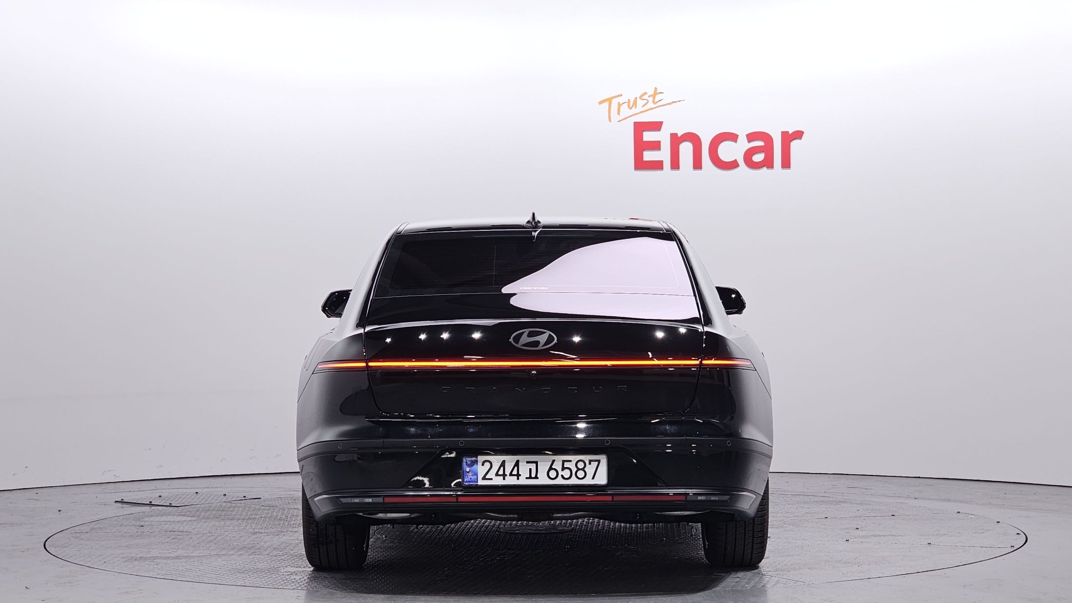 HYUNDAI GRANDEUR HYBRID GN7 2024