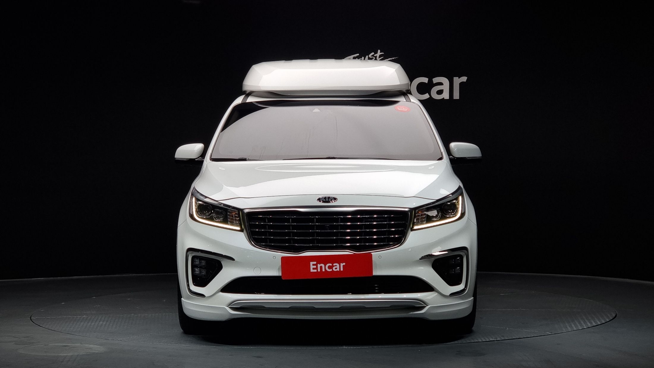 KIA CARNIVAL 2018